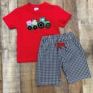 Boys Boutique Applique embroidered Farm Shorts Outfit Tractor Pig cow Gingham